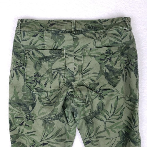 Old Navy Pixie Skinny Pants Womens 4 Green Camo Tropical Leaf Print Casual Chic - Picture 10 of 11