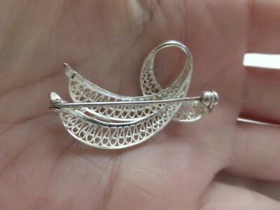 Broche Ancienne Neuve En Argent 935 - Forme Feuille Filigranée, 3.35g, 4.5x1.7cm