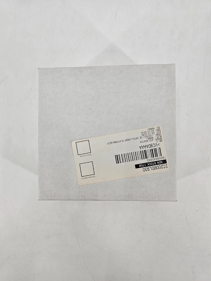 NIB GE Fanuc Model: (IC200MDL930G) Output Relay Isolated 2A FORM A 8PT - Image 2 of 4