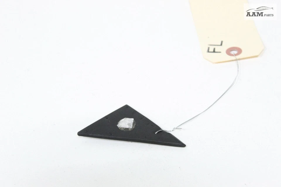 2018-2024 AUDI A5 QUATTRO FRONT LEFT DOOR WINDOW CORNER INNER SEAL CAP OEM - Image 2 of 4