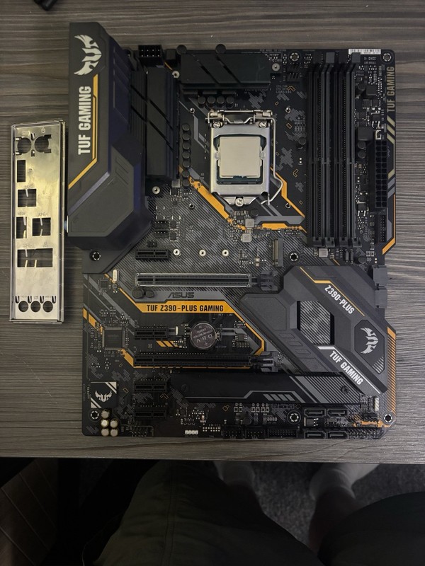 i7 9700k Z390-plus Gaming Motherboard Bundle