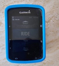 Garmin Edge 520 GPS Cycling Computer  White with Blue cover & Garmin attachment.