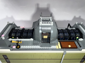 LEGO Icons 10326 Natural History Museum Modular Building Loose Complete Clean 