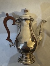 8.5" Antique Tiffany & Company Georgian style sterling silver coffee pot 438 g