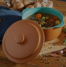 Hairy Bikers 25CM STONEWARE  Round Casserole Dish Lid Oven Dishwasher Safe [ 1]