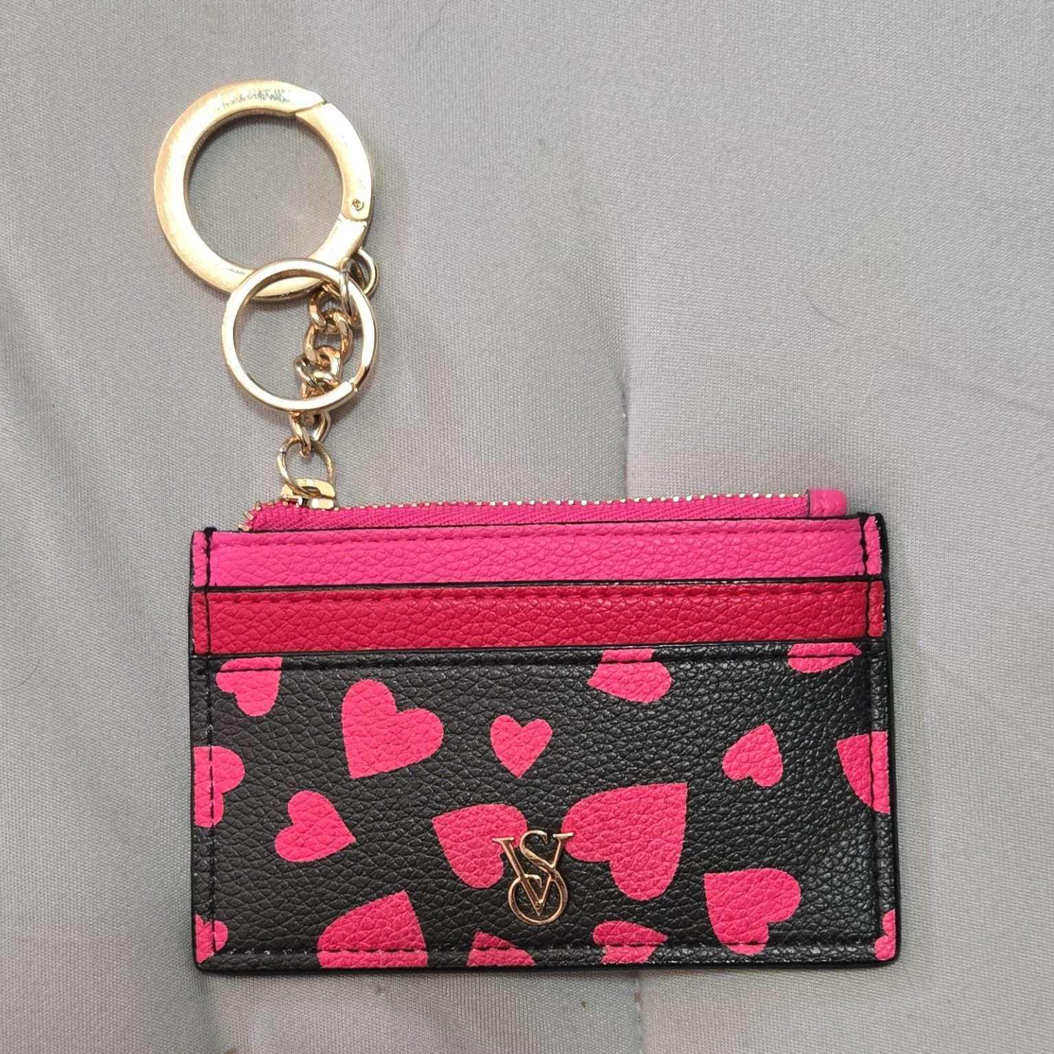Victoria's Secret Heart Card Wallet Black Pink Zip-Around with Keychain
