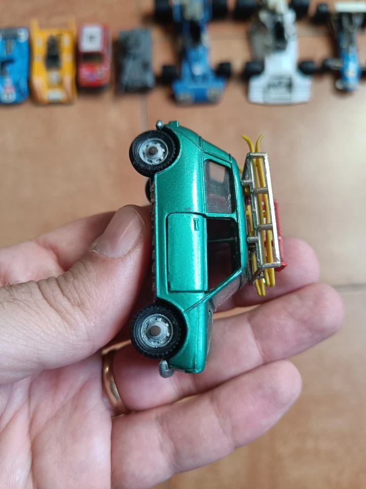 Automodello Innocenti Mini Minor MEBETOYS 1/43 A-61 buone condizioni '70 - Immagine 3 di 4