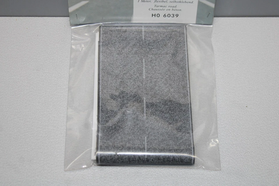 Busch 6039 Betonstrasse Spur H0 OVP - Bild 2 von 3