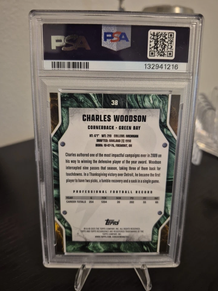 2024 Topps Resurgence - Charles Woodson #38 White Surge Refractor/125 Low Pop Foto 2 de 2