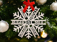 Personalized Family Christmas Ornament 2025, Custom Grandma Christmas Gift 2025