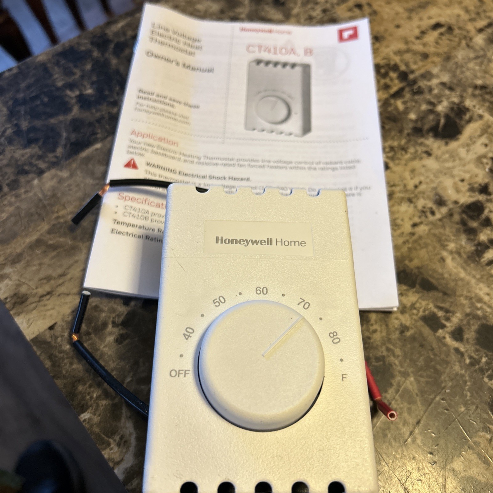 Honeywell Home CT410B SeriesManual 4 Wire Premium Baseboard/