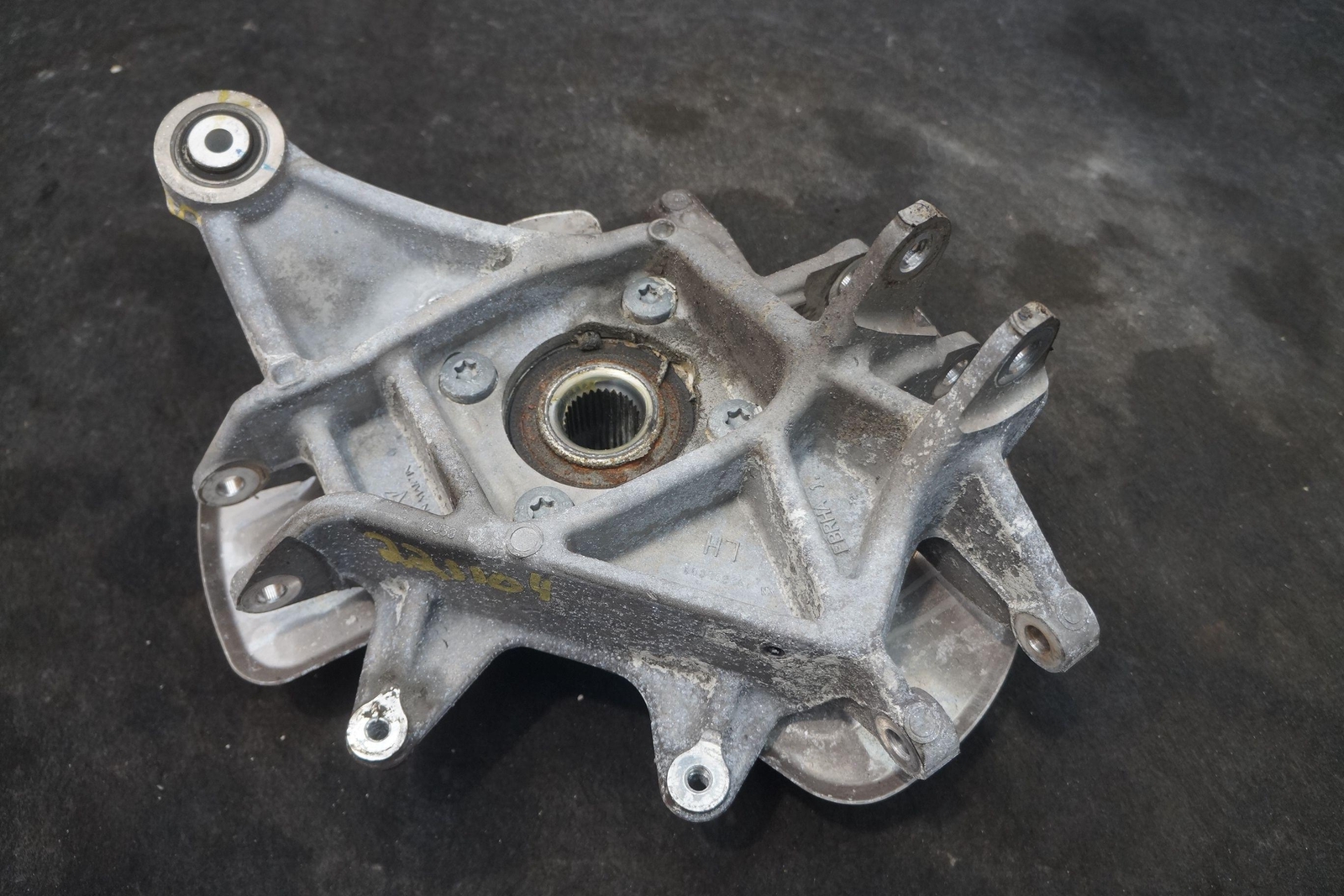 Rear Left Spindle Knuckle Hub Wheel Bearing HY53-5A971-AC Aston Martin DB11 2020