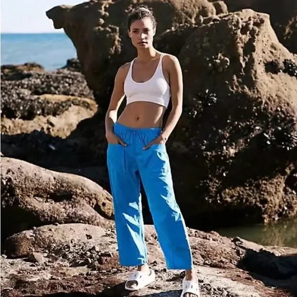 Pantalones Free People Movement Fly By Night nuevos sin etiquetas talla S azul ondulado