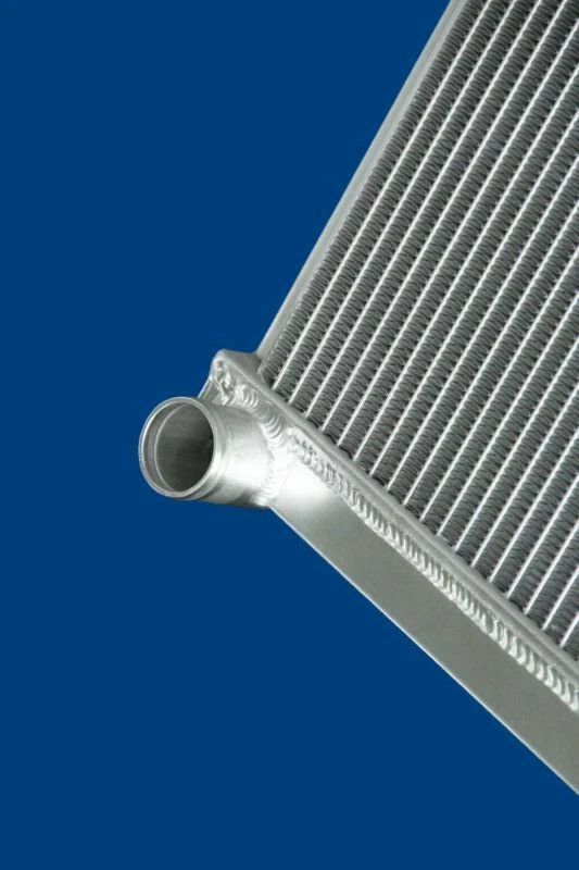 Radiador de alumínio DPI161 3 fileiras para 1965-1990 Buick LeSabre 1968-1972 Skylark 28" - Imagem 3 de 4