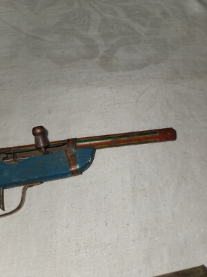 Vintage Tin Litho and Wood Guns Made In Japan 10.25 Vintage Tin Litho and Wood Guns Made In Japan 10.25