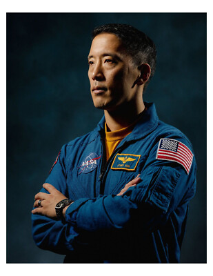 2004 NASA Astronaut Jonny Kim 8x10 Portrait Photo On 8.5'' x 11''