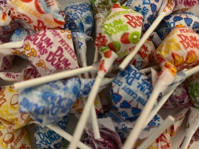 DUM DUMS SUPER TREATS MIX FLAVORS- Lollipops/Suckers/Pops BULK