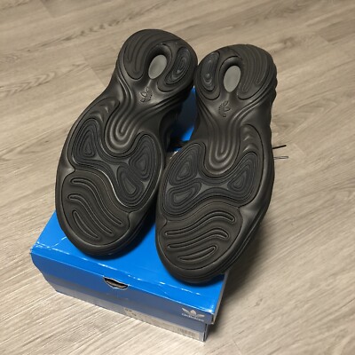 Size 9.5 M - Adidas adiFOM Q Black Carbon HP6586 Mens