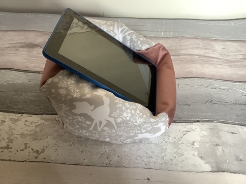 Bambi Disney iPad Mini Kindle Tablet Nook Desktop cushion Beanbag stand holder - Picture 6 of 6