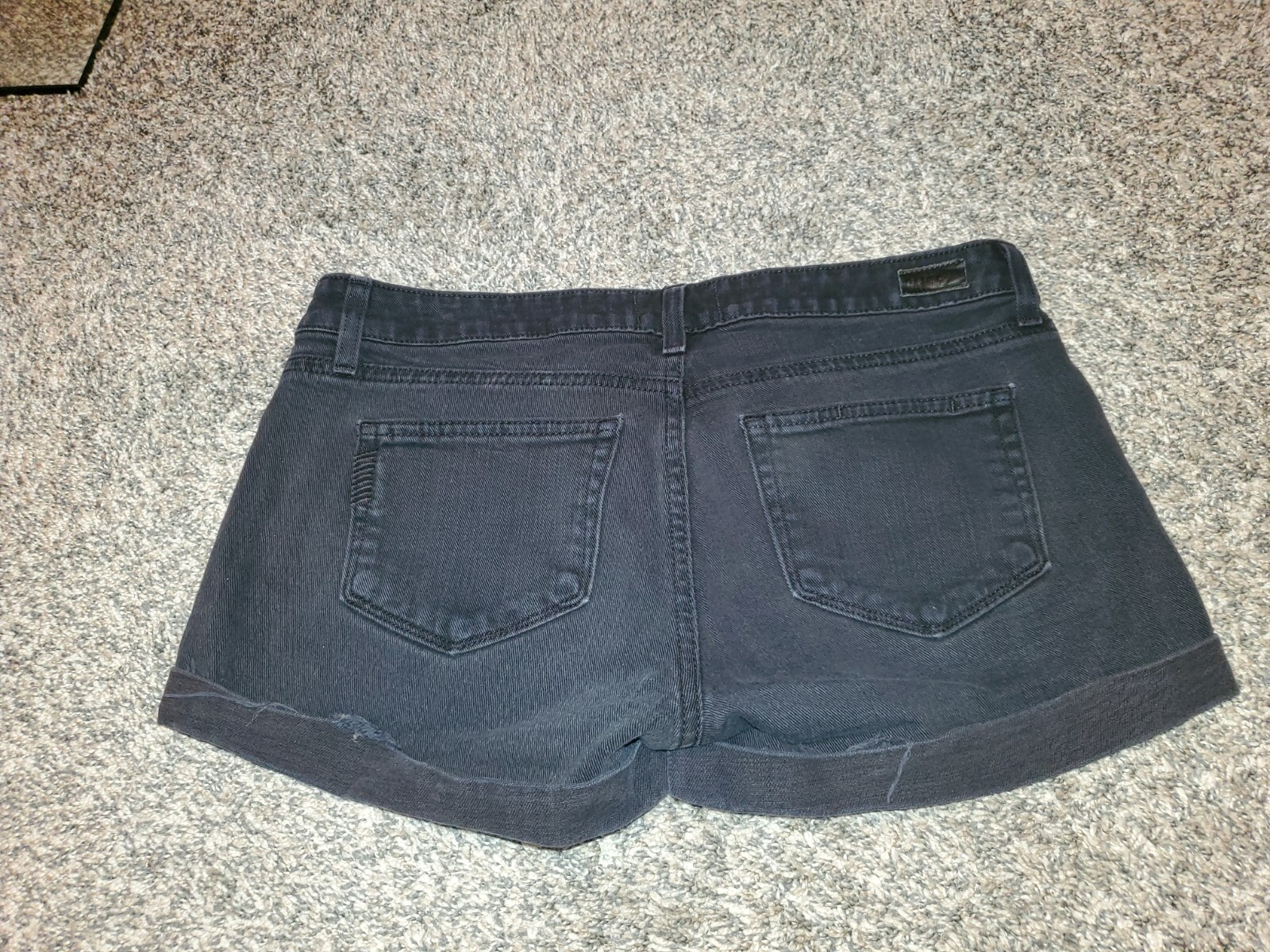 Picture 2 of 4