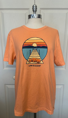 Life Is Good Crusher Tee T Shirt Adult Size M Orange Dock Dog Lake Sunset Read