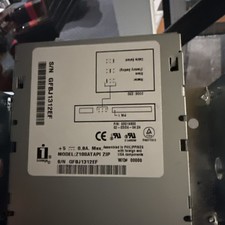 Iomega ZIP 100 Internal IDE ATAPI 3.5" Zip Drive Model Z100ATAPI Beige