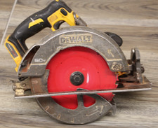 DEWALT Flexvolt 60V Max 7-1/4" Cordless Circular (DCS578) TOOL ONLY