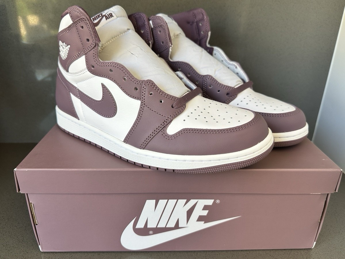 Size 13 Air Jordan 1 Retro OG‎ High Mauve Purple Mens Sneaker Shoes DZ5485-105 Air Jordan 1 Retro High OG «Mauve» out now at Titolo  main image 3