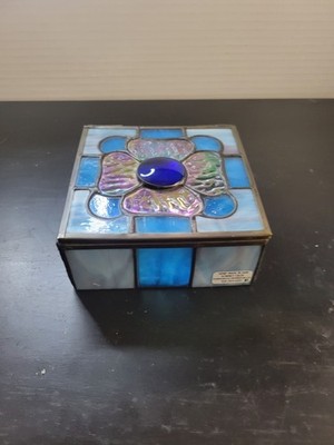 HAND MADE ART NOUVEAU STAINED GLASS HINGED TRINKET/JEWELRY BOX