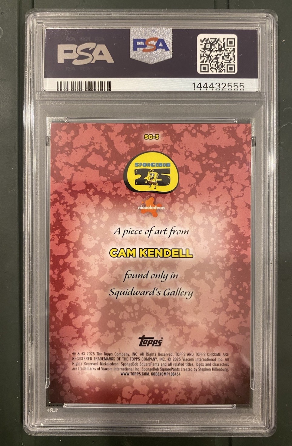 2025 TOPPS CHROME SPONGEBOB SQUIDWARD’S GALLERY KENDELL PSA 9 view 2