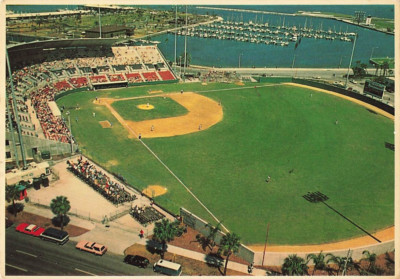 Postcard St. Petersburg, FL: Al Lang Basefield | St. Louis Cardinals & NY Mets