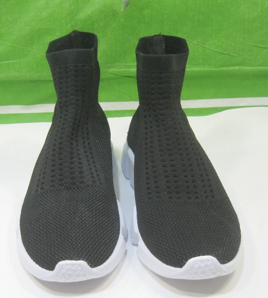 Zapatilla deportiva Wild Diva negra Iva SUAVE transpirable flexible para mujer talla 7,5 Foto 2 de 4