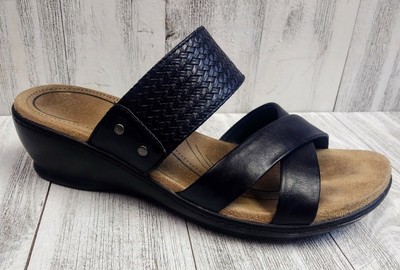 belk born sandals