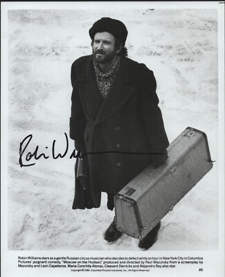 Robin Williams Autograph From the Larry Littlefield Collection