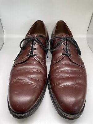 Allen Edmonds Yale Men display picture 3