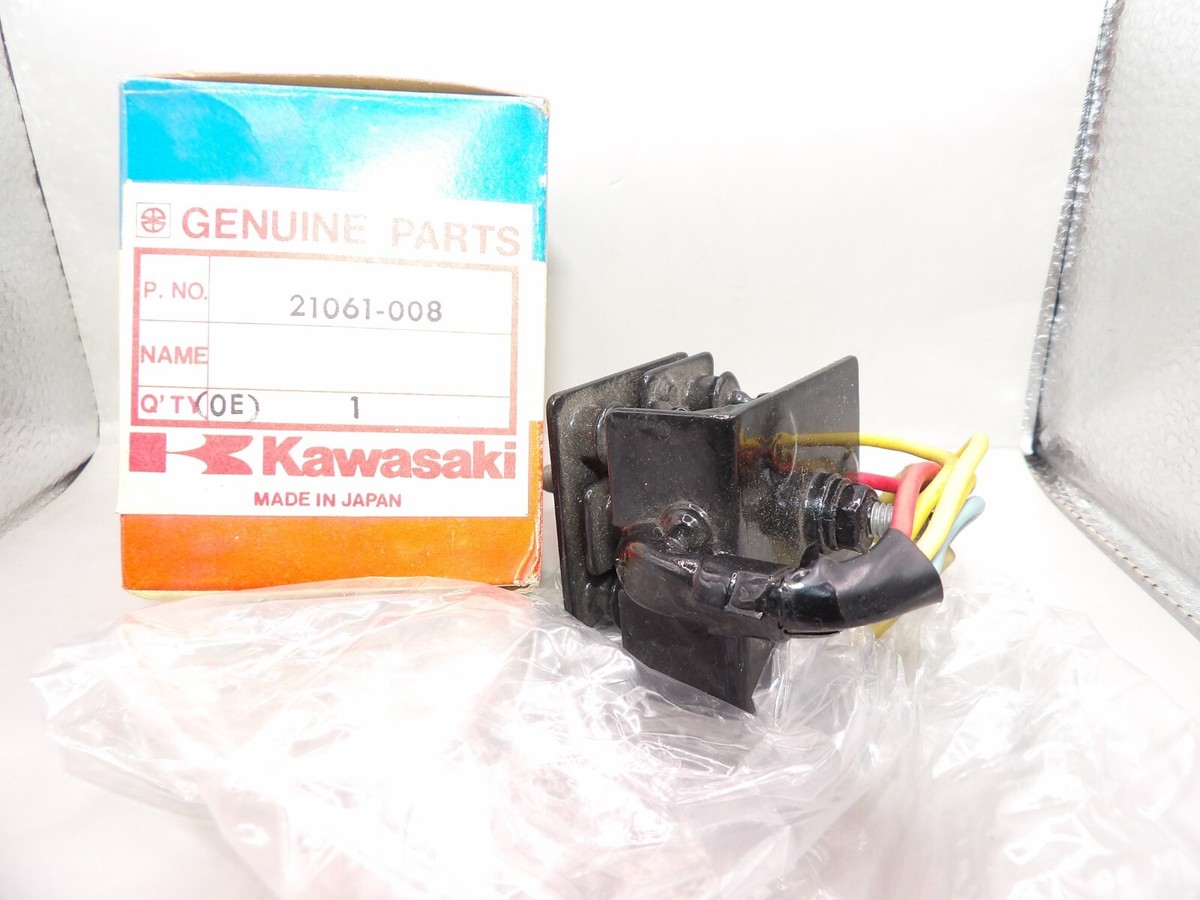 s-l1200.jpg s-l1200.jpg