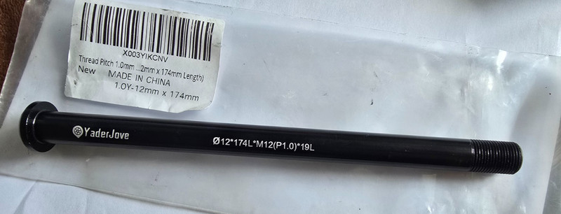 12mm x 174mm x 1.0mm Pitch Bicycle Rear Thru Axle 