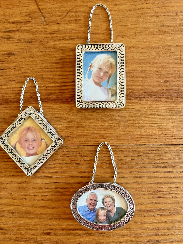 Holiday Christmas Photo Frame Ornaments - Set of 5 Hanging Silver Photo Frames - Image 4 of 4