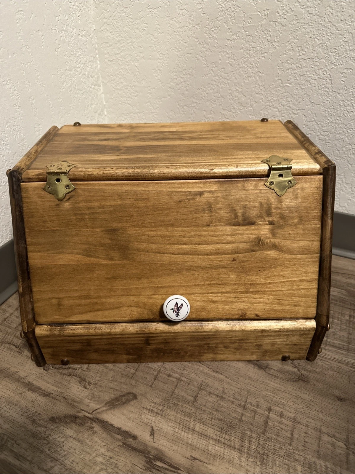 Vintage Solid Wood Bread Box Produce Box Duck Knob