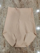 New Women's Commando Classic Control Beige High Waist Shaping Brief size S