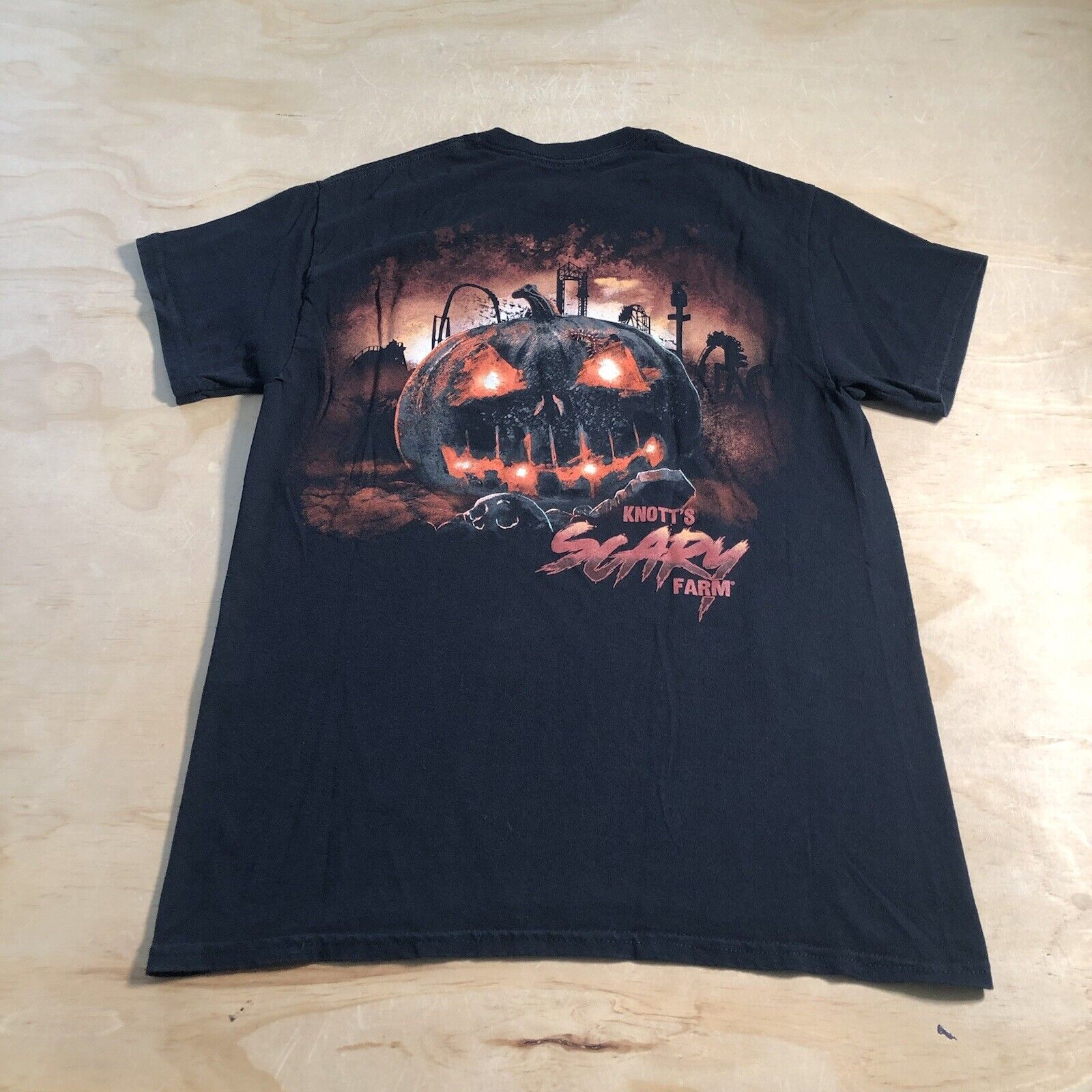Knott’s Berry Scary Farm 2022 Halloween Haunt Pumpkin Horror T-Shirt Medium