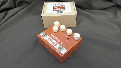 TONE CITY - MODEL V | Guitar Distortion/Preamp Effects Pedal in Good Condition