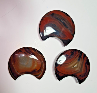 Set of (3) BEAUTIFUL SARDONYX MOONS!! G11