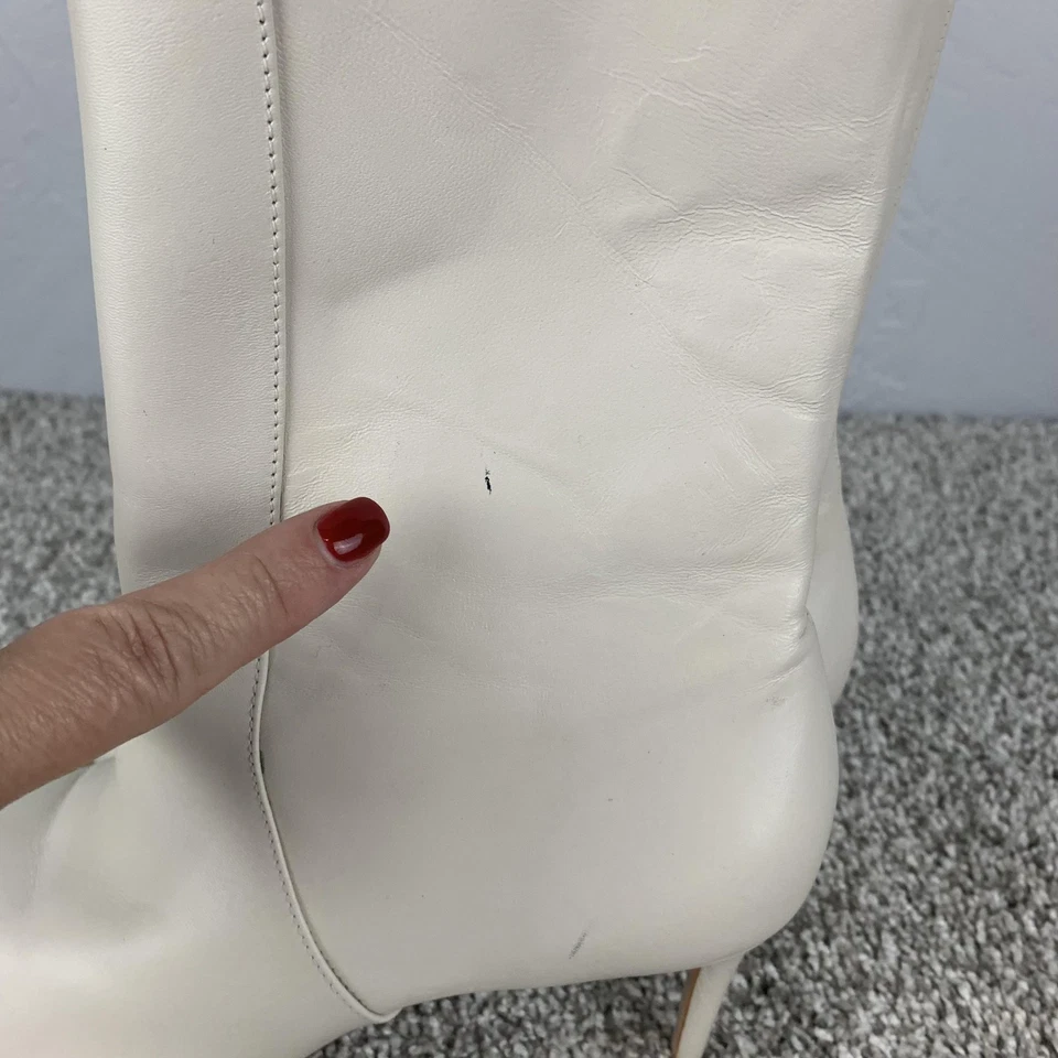 Botas Schutz Mujer Talla 9B Cuero Crema Punta Tacones de Aguja Hechas en Brasil Foto 4 de 4