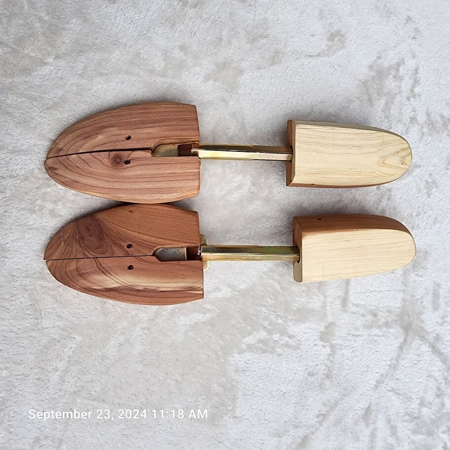 Cedar Wood Shoe Tree Stretchers Men's Large 12