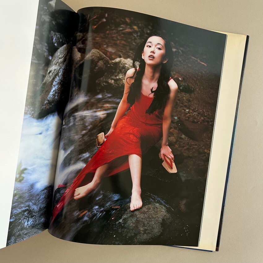 Shinoyama Kishin News 4 Riona Hazuki 1994 Softcover | eBay