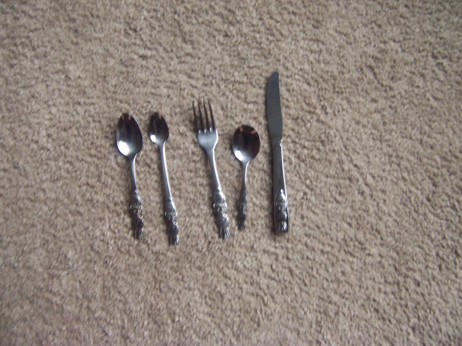 Picture 1 of 2