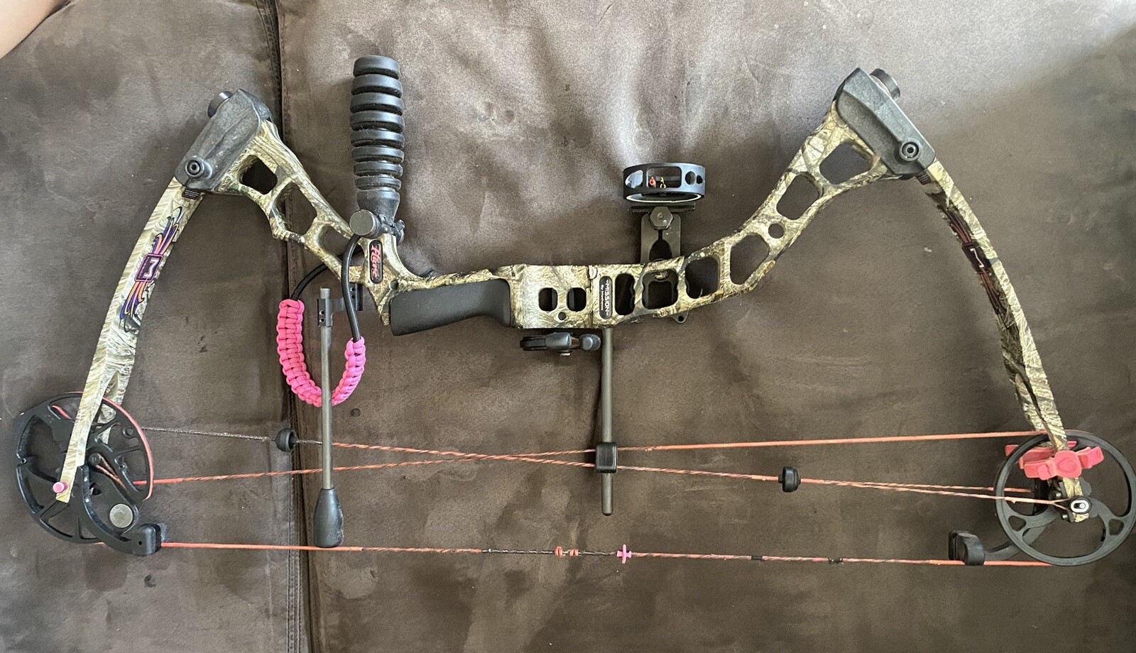 Mathews Mission Flare Compound Bow 40lb eBay