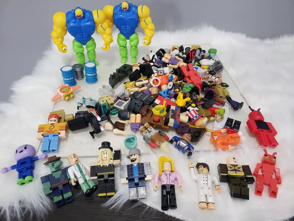 2024 New Roblox Virtual Doll Building Block A Variety of Roblox