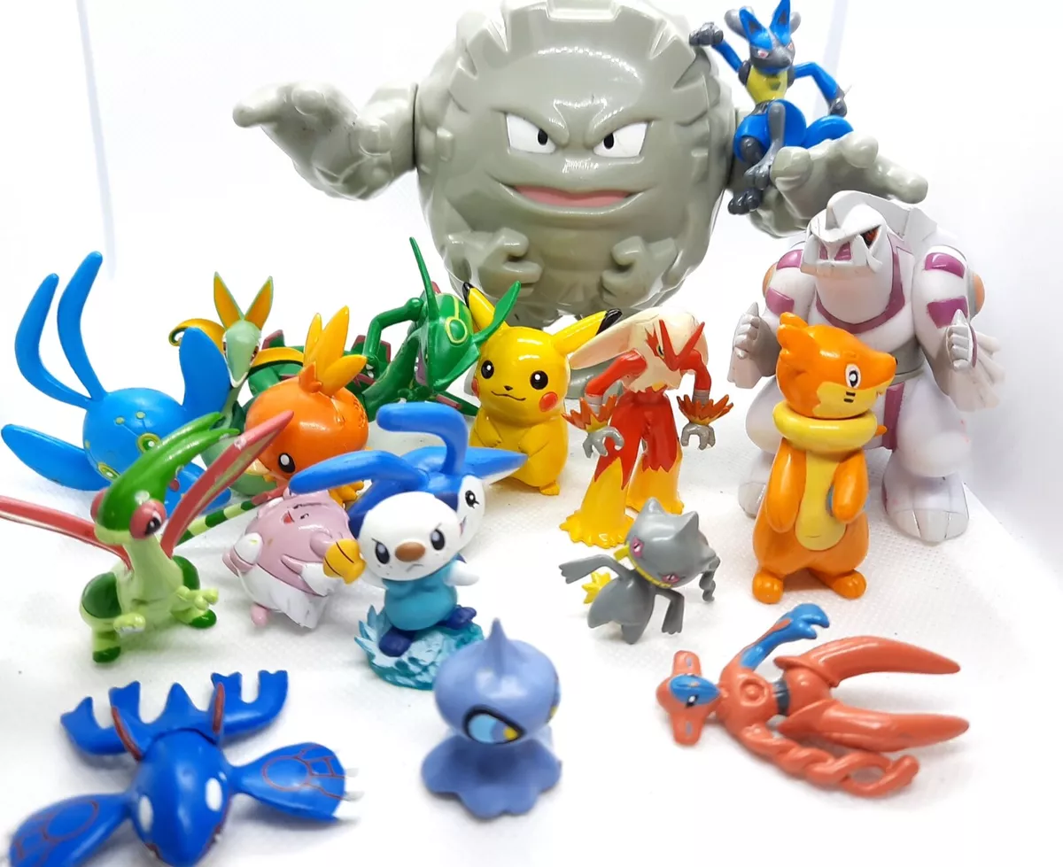 Boneco Pokémon Raro Lendário Zekrom Pokémon Go Tomy em Promoção na